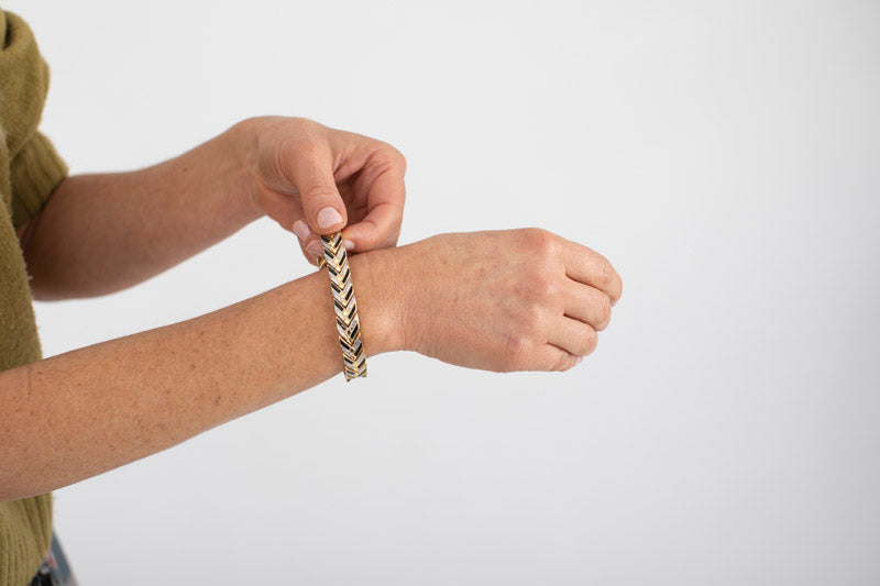 Magno Flow Bracelet