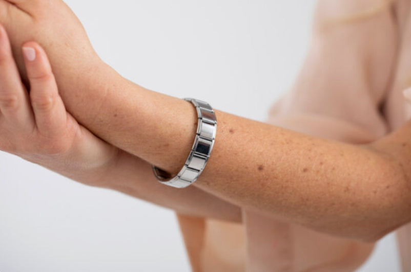 Silver Bio Mag Link Bracelet Women